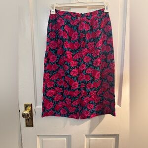 Vintage Floral Pink and Blue Women's Pencil Skirt Firs like a size 8, not 12